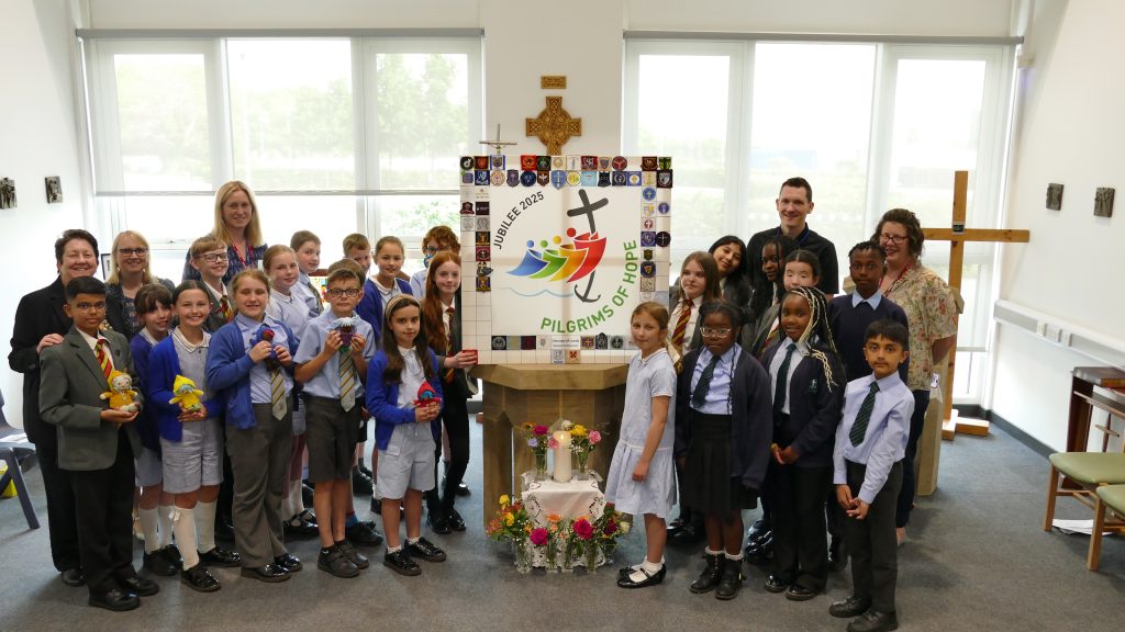 Y6 Banner